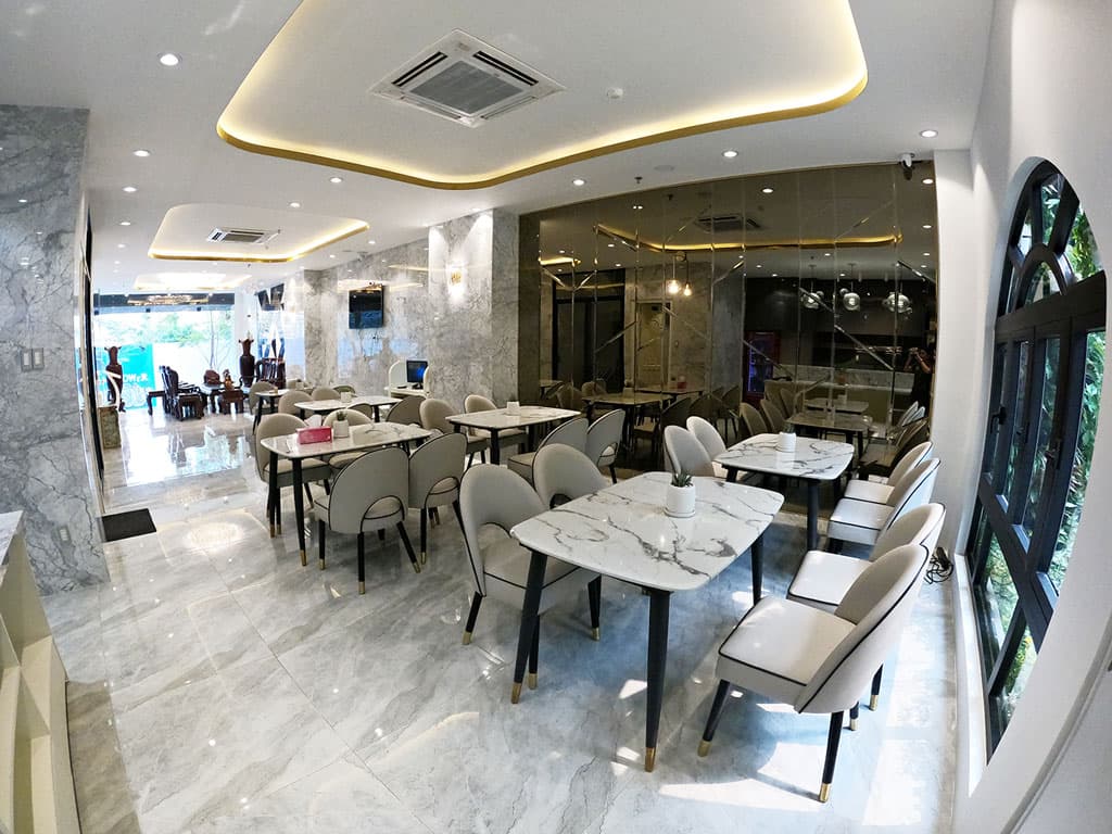 Giá cả cạnh tranh