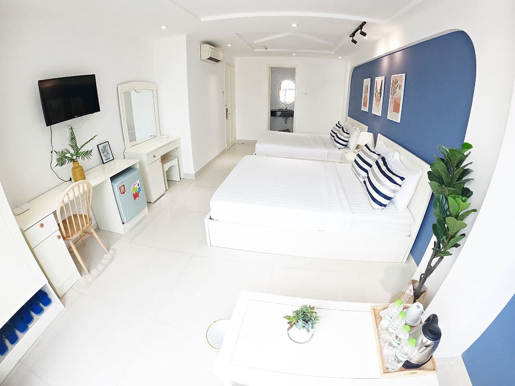 FAMILY-SUITE-4